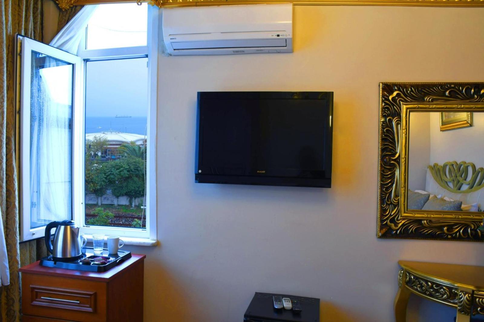 Californiacityhotel Istanbul Exterior photo