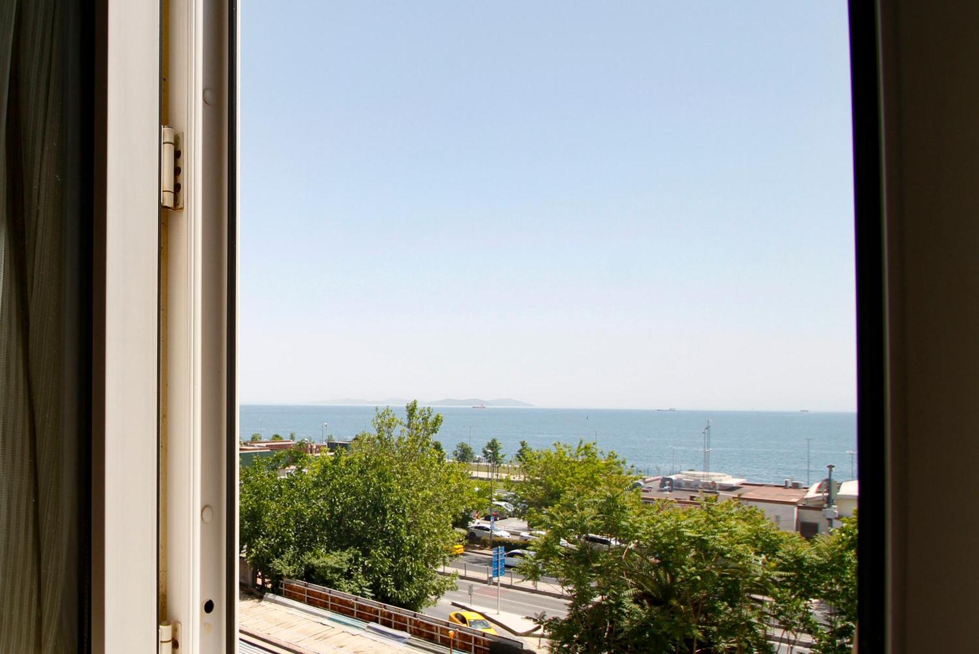 Californiacityhotel Istanbul Exterior photo